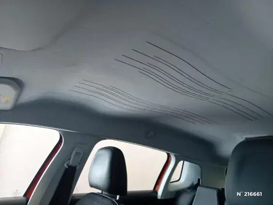 PEUGEOT 2008 - voiture d'occasion - Photo 31