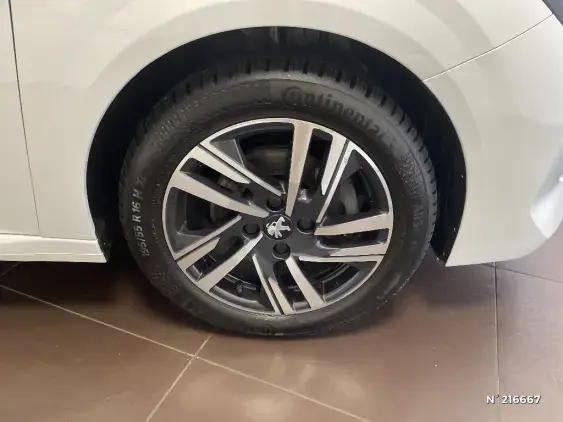 PEUGEOT 208 II - voiture d'occasion - Photo 8