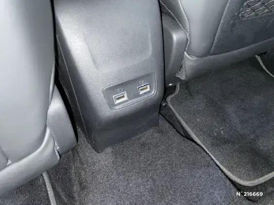 PEUGEOT 2008 ELECTRIQUE II - voiture d'occasion - Photo 33
