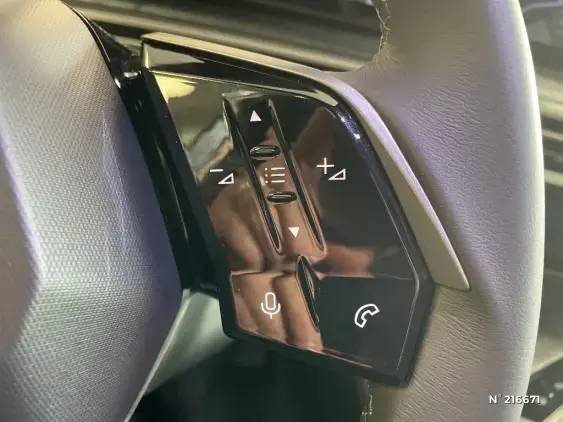 PEUGEOT 3008 III - voiture d'occasion - Photo 31