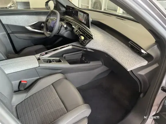 PEUGEOT 3008 III - voiture d'occasion - Photo 10