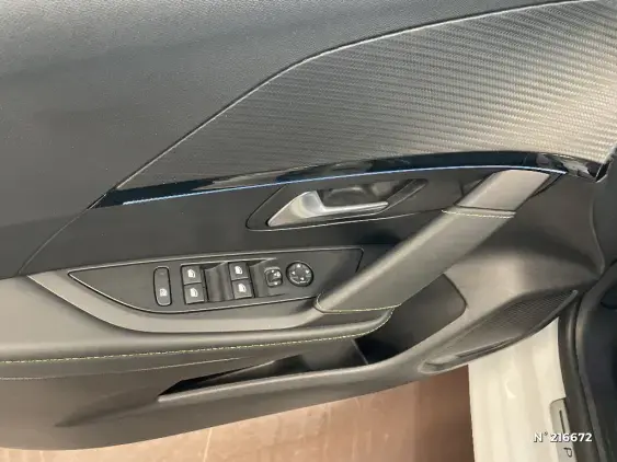 PEUGEOT 208 BUSINESS R II - voiture d'occasion - Photo 27