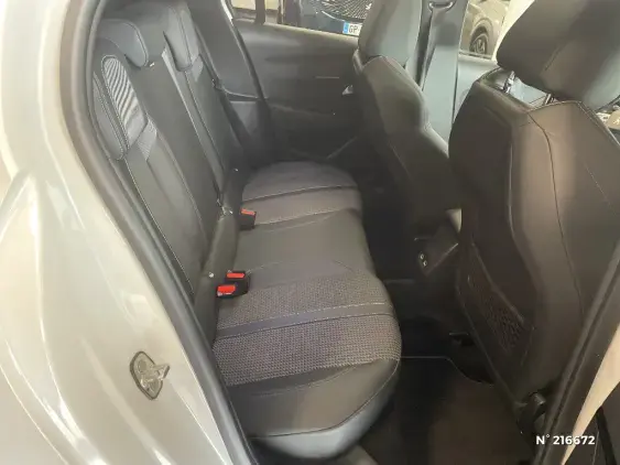 PEUGEOT 208 BUSINESS R II - voiture d'occasion - Photo 11