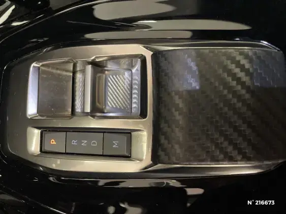 PEUGEOT 2008 II - voiture d'occasion - Photo 28