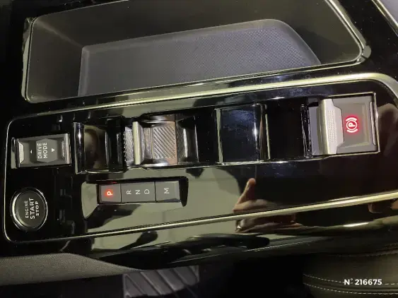 PEUGEOT 3008 II - voiture d'occasion - Photo 25