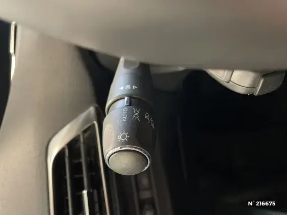 PEUGEOT 3008 II - voiture d'occasion - Photo 28