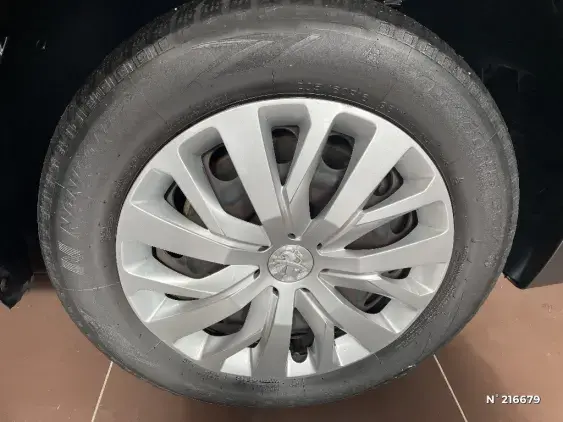 PEUGEOT PARTNER III - voiture d'occasion - Photo 8