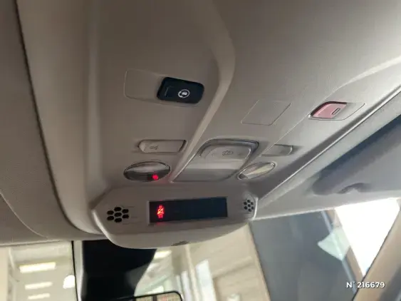 PEUGEOT PARTNER III - voiture d'occasion - Photo 31