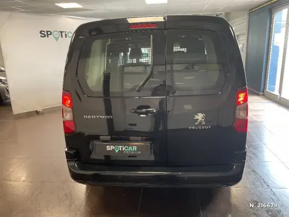 PEUGEOT PARTNER III - voiture d'occasion - Photo 6