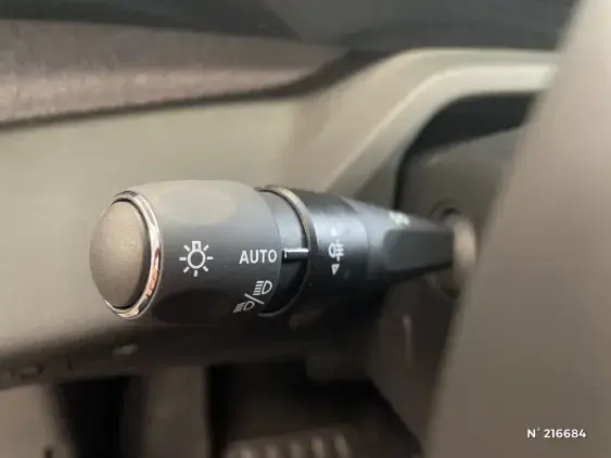 PEUGEOT 308 III - voiture d'occasion - Photo 28