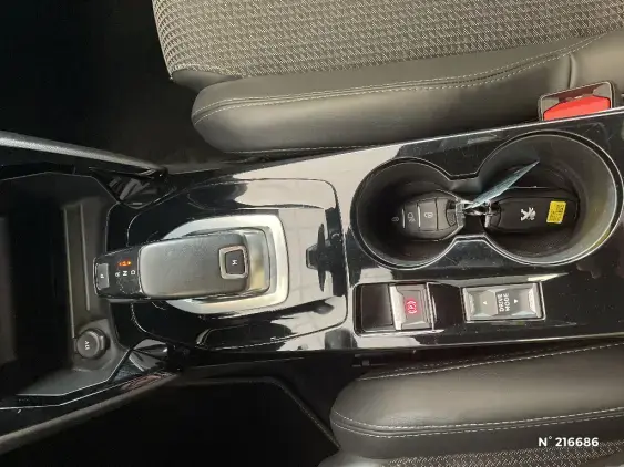 PEUGEOT 208 BUSINESS R II - voiture d'occasion - Photo 26