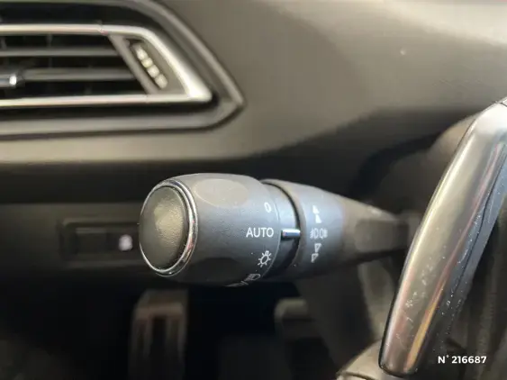 PEUGEOT 308 SW II - voiture d'occasion - Photo 30