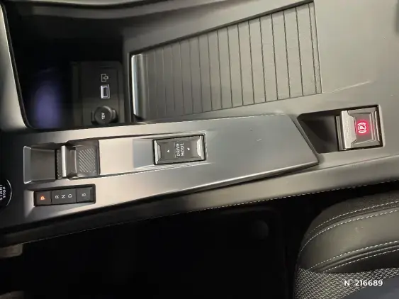 PEUGEOT 308 III - voiture d'occasion - Photo 30