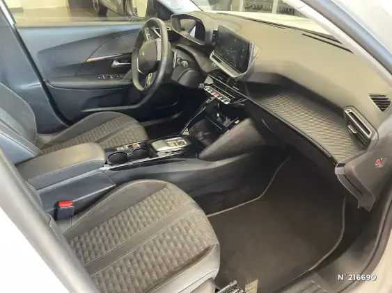 PEUGEOT 2008 II - voiture d'occasion - Photo 10