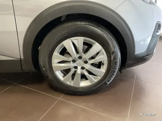 PEUGEOT 3008 II - voiture d'occasion - Photo 8