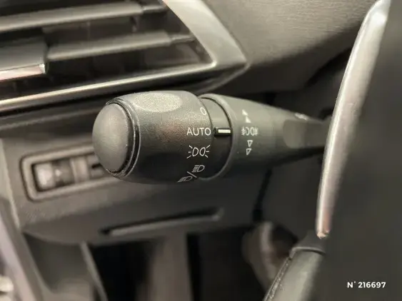 PEUGEOT 3008 II - voiture d'occasion - Photo 27