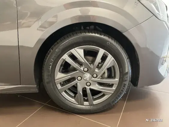 PEUGEOT 208 II - voiture d'occasion - Photo 8