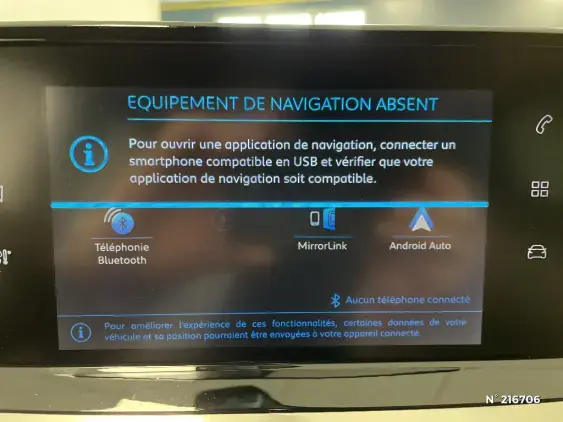 PEUGEOT 2008 II - voiture d'occasion - Photo 26