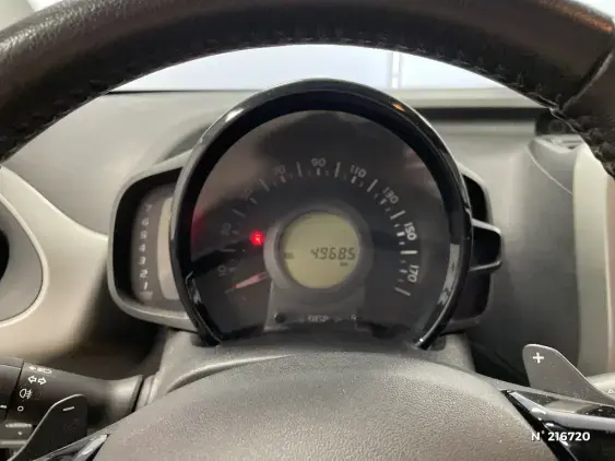 TOYOTA AYGO II - voiture d'occasion - Photo 12