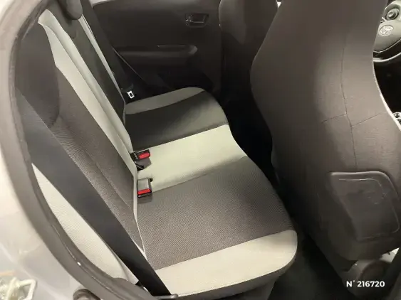 TOYOTA AYGO II - voiture d'occasion - Photo 11