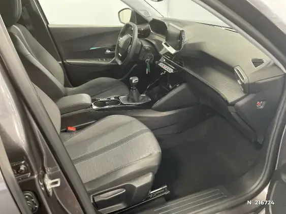 PEUGEOT 2008 II - voiture d'occasion - Photo 10