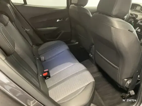 PEUGEOT 2008 II - voiture d'occasion - Photo 11