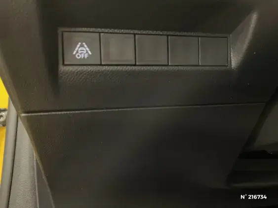 PEUGEOT 208 ELECTRIQUE II - voiture d'occasion - Photo 15