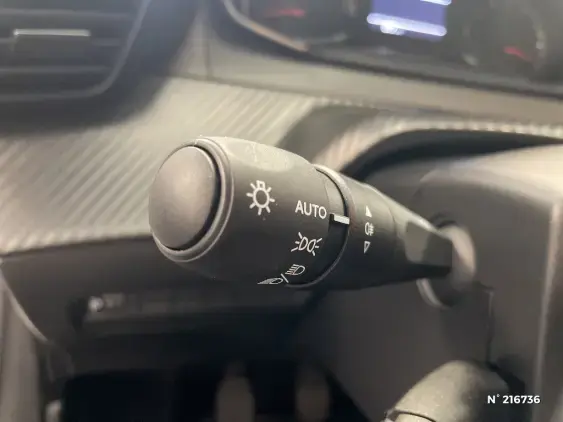 PEUGEOT 208 II - voiture d'occasion - Photo 25
