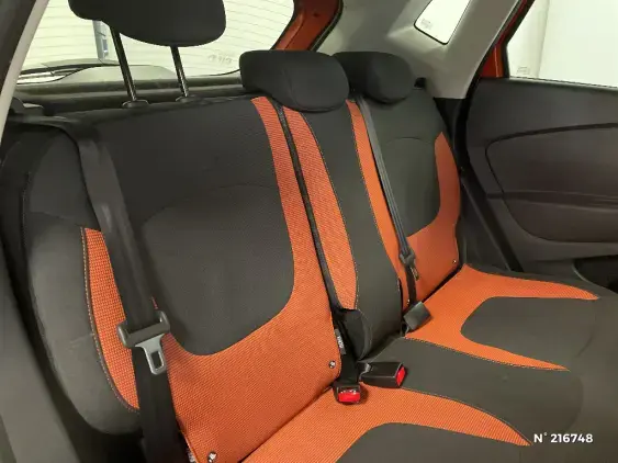 RENAULT CAPTUR - voiture d'occasion - Photo 11