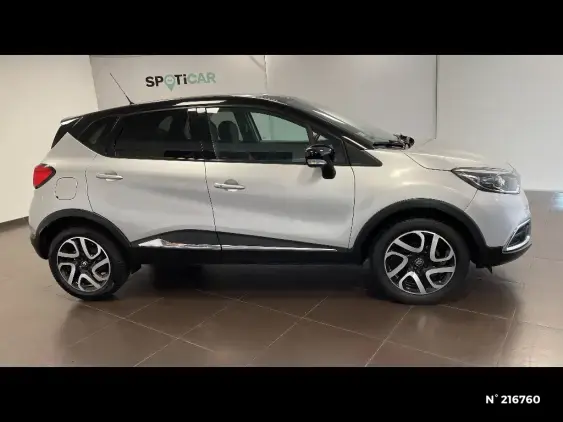 RENAULT CAPTUR - voiture d'occasion - Photo 5