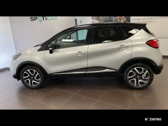 RENAULT CAPTUR - voiture d'occasion - Photo 2