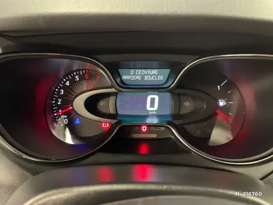 RENAULT CAPTUR - voiture d'occasion - Photo 12
