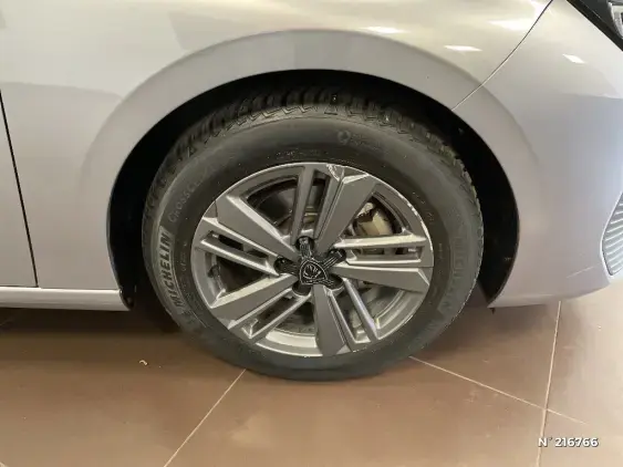 PEUGEOT 308 III - voiture d'occasion - Photo 8