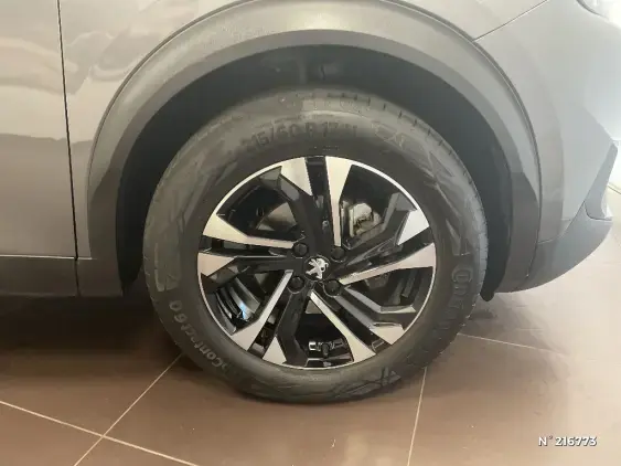 PEUGEOT 2008 II - voiture d'occasion - Photo 8