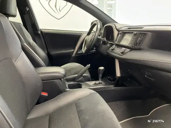 TOYOTA RAV4 V - voiture d'occasion - Photo 10
