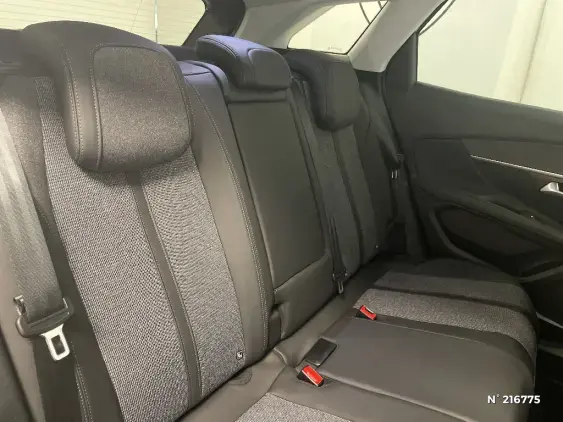 PEUGEOT 3008 II - voiture d'occasion - Photo 11