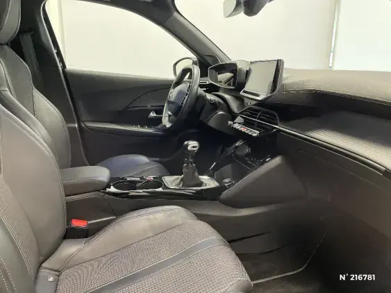 PEUGEOT 2008 II - voiture d'occasion - Photo 10