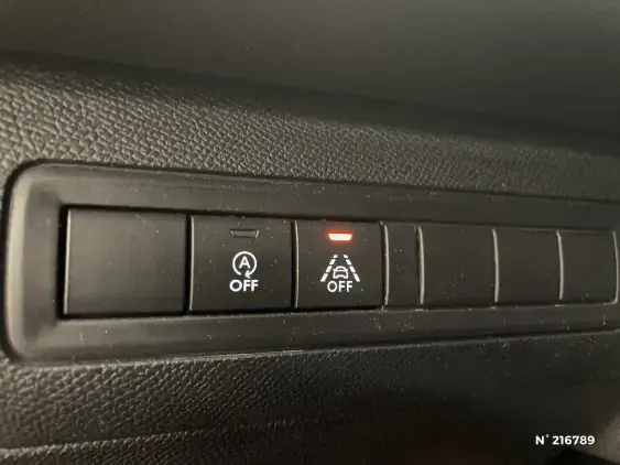 PEUGEOT 308 II - voiture d'occasion - Photo 15
