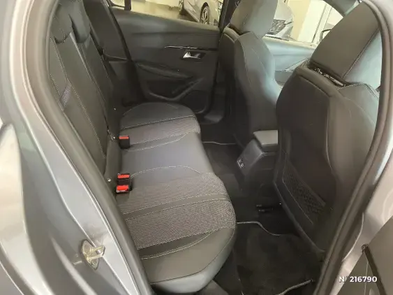 PEUGEOT 208 II - voiture d'occasion - Photo 11