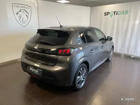 PEUGEOT 208 II - voiture d'occasion - Photo 4