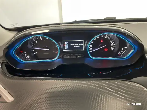 PEUGEOT 2008 - voiture d'occasion - Photo 12