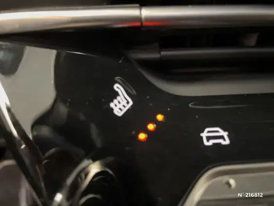 PEUGEOT 208 II - voiture d'occasion - Photo 28