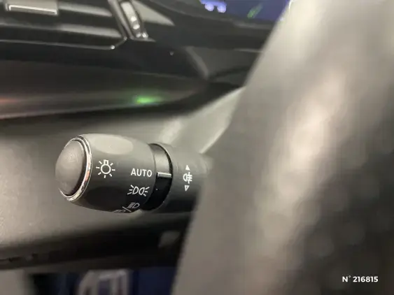 PEUGEOT 308 III - voiture d'occasion - Photo 27