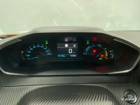 PEUGEOT 2008 ELECTRIQUE II - voiture d'occasion - Photo 12