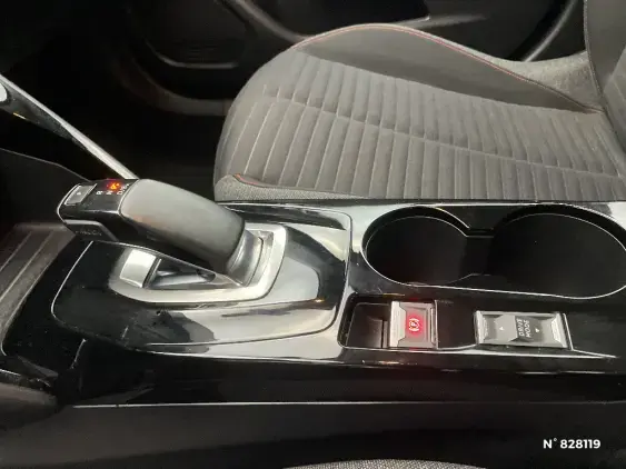 PEUGEOT 2008 ELECTRIQUE II - voiture d'occasion - Photo 35