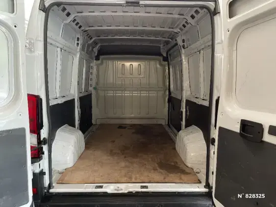 PEUGEOT BOXER FG II - voiture d'occasion - Photo 7