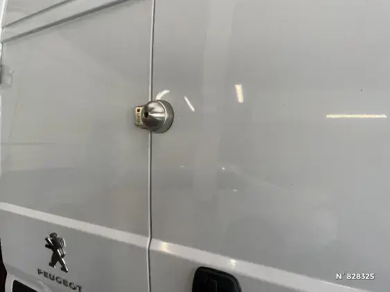 PEUGEOT BOXER FG II - voiture d'occasion - Photo 30
