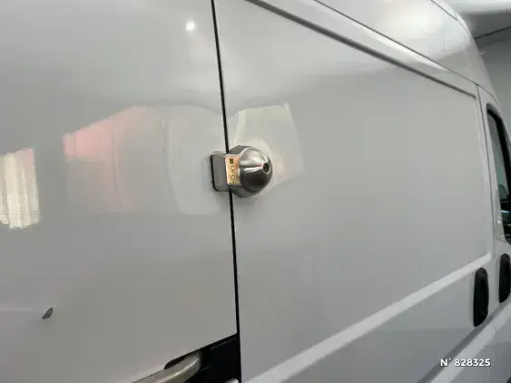 PEUGEOT BOXER FG II - voiture d'occasion - Photo 31