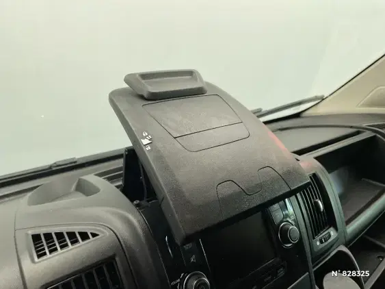 PEUGEOT BOXER FG II - voiture d'occasion - Photo 32