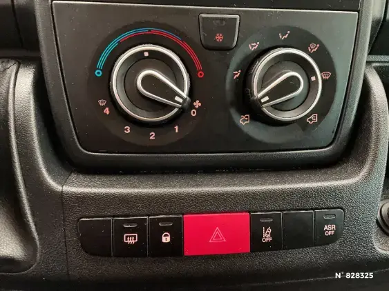 PEUGEOT BOXER FG II - voiture d'occasion - Photo 33